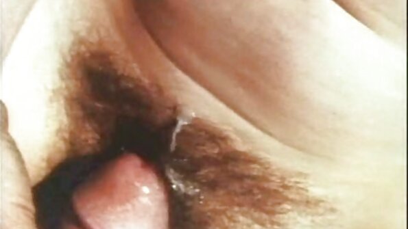 جميلة افلام سكس ليلي علوي سمراء يظهر قبالة الطبيعية الثدي في جنس الصب